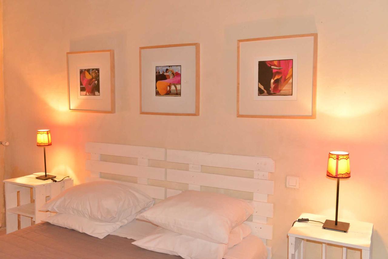 Appartement Mas du Notaire à Gallician Extérieur photo